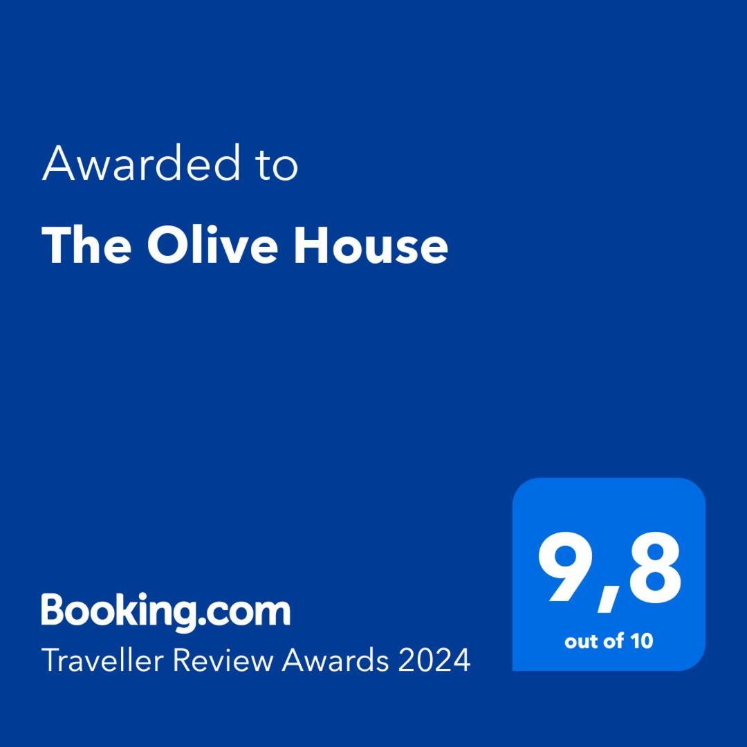 The Olive House Lägenhet Néa Péramos Exteriör bild